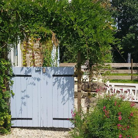 Mortain-Bocage - 2-Bed Wisteria Cottage - Sleeps 4 Notre-Dame-du-Touchet Exterior foto